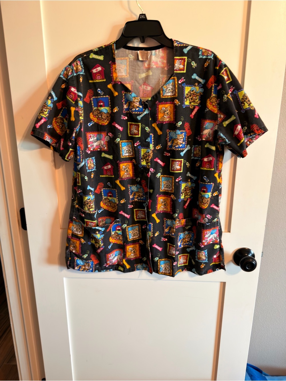 WHIT Black Short-Sleeve V-Neck Scrub Top with Colorful Cartoon Pet Print